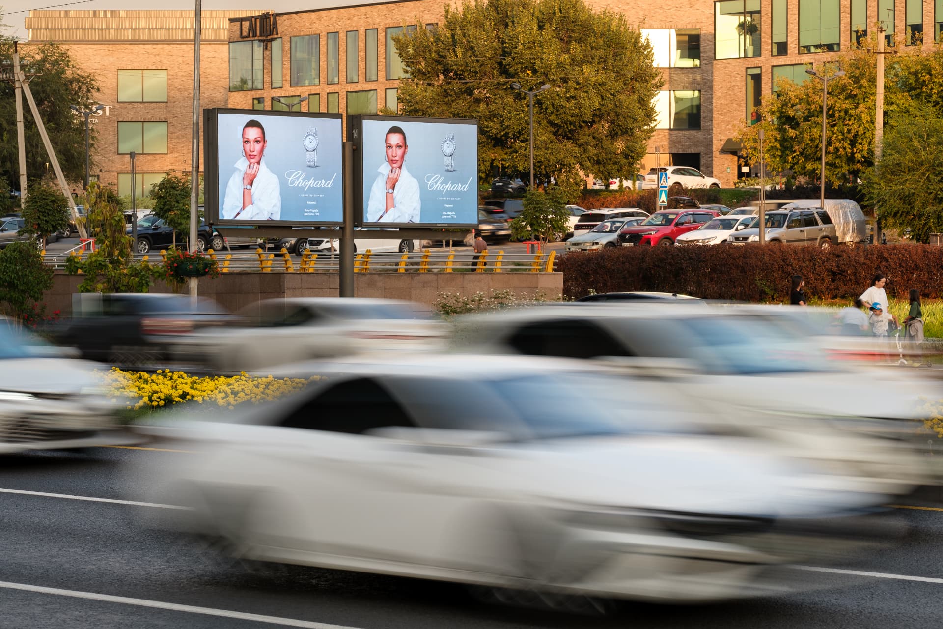 RTS-Decaux digital outdoor screen in Kazakhstan
